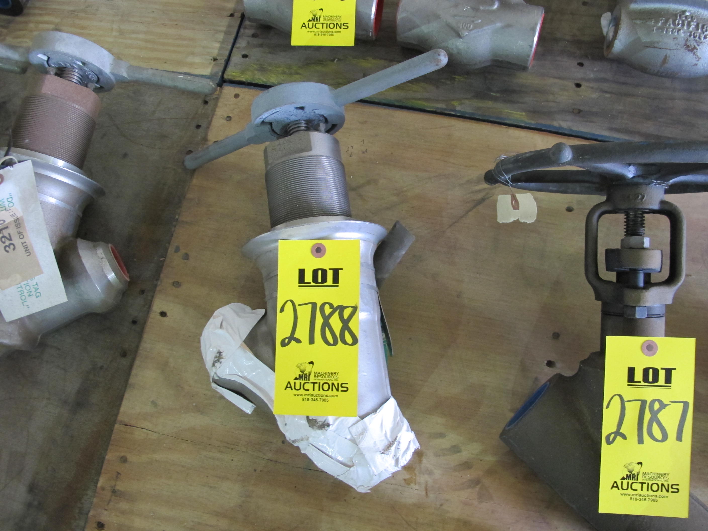 LOT (2) VALVES, GLOBE TYPE, 2" SIZE, 800# RATING, CARBON STEEL MATERIAL, SOCKETWELD CONNECTIONS, F11 CL2 SPECIFICATION, Y PATTERN STYLE, 13% CR TRIM, HANDWHEEL OPERATOR. PART # SW811 (W-51) LOADING & HANDLING FEE $15-